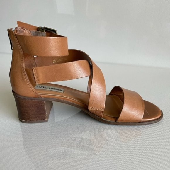Steve Madden Raeleen Ankle Strap Criss Cross Block Heels in Cognac, size 6.5 - Picture 4 of 12